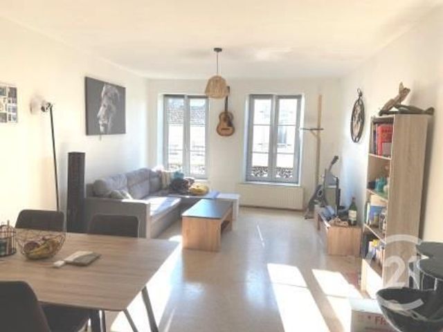Appartement F3 à louer - 3 pièces - 76.0 m2 - VERDUN - 55 - LORRAINE - Century 21 L'Immobilière Verdunoise