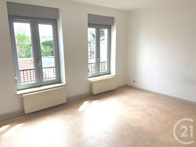 Appartement F3 à louer - 3 pièces - 76.0 m2 - VERDUN - 55 - LORRAINE - Century 21 L'Immobilière Verdunoise