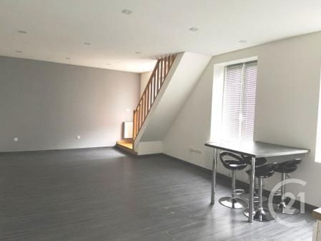 Appartement F3 à louer - 3 pièces - 68.0 m2 - VERDUN - 55 - LORRAINE - Century 21 L'Immobilière Verdunoise