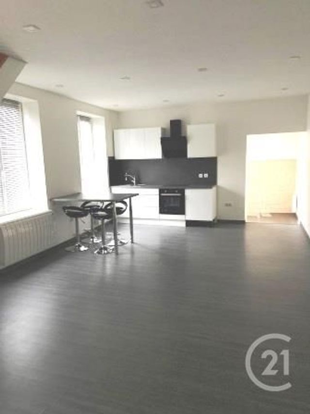 Appartement F3 à louer - 3 pièces - 68.0 m2 - VERDUN - 55 - LORRAINE - Century 21 L'Immobilière Verdunoise