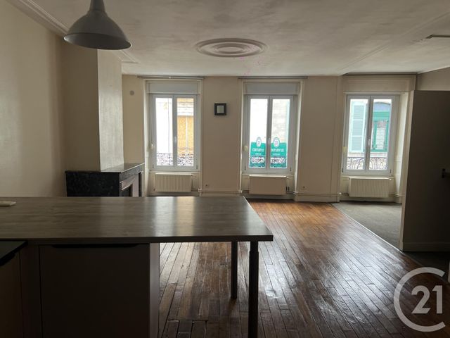 Appartement F5 à louer - 5 pièces - 124.81 m2 - VERDUN - 55 - LORRAINE - Century 21 L'Immobilière Verdunoise
