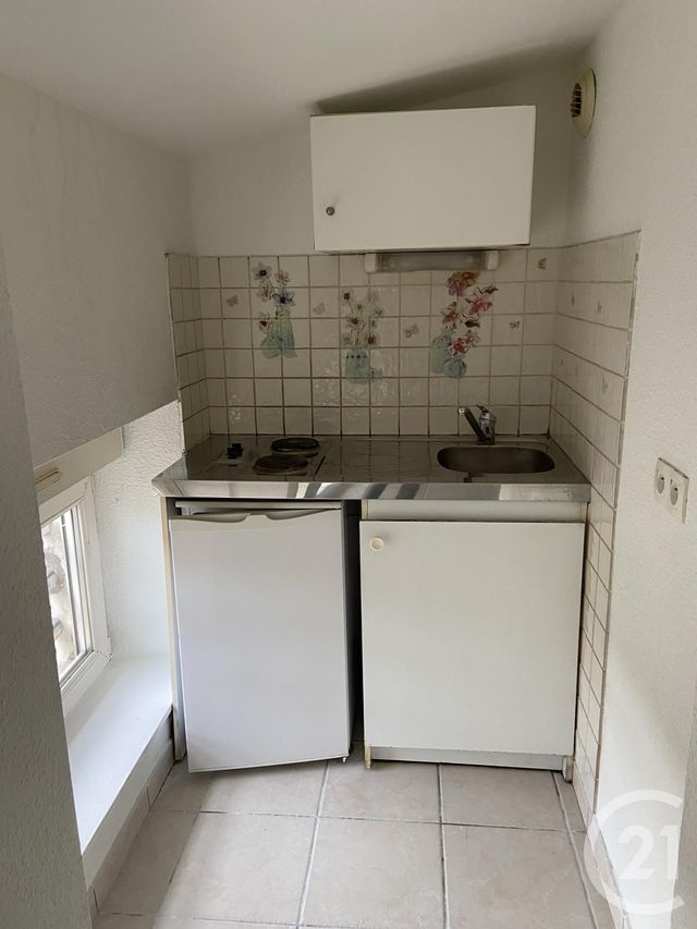 Appartement F1 à louer - 1 pièce - 17.63 m2 - VERDUN - 55 - LORRAINE - Century 21 L'Immobilière Verdunoise