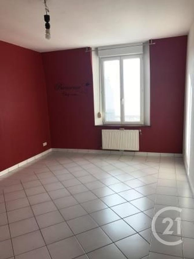 Appartement F3 à louer - 3 pièces - 59.0 m2 - VERDUN - 55 - LORRAINE - Century 21 L'Immobilière Verdunoise