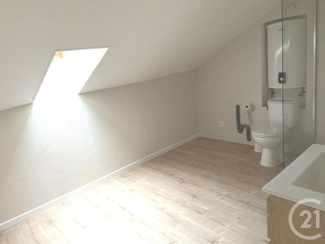 Appartement F1 à louer - 2 pièces - 21.17 m2 - VERDUN - 55 - LORRAINE - Century 21 L'Immobilière Verdunoise