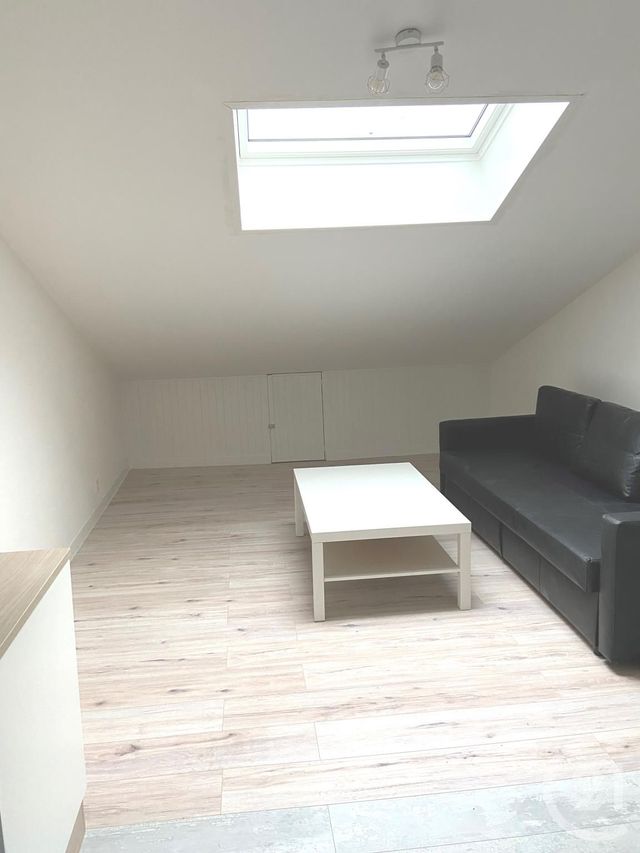 Appartement F1 à louer - 2 pièces - 21.17 m2 - VERDUN - 55 - LORRAINE - Century 21 L'Immobilière Verdunoise