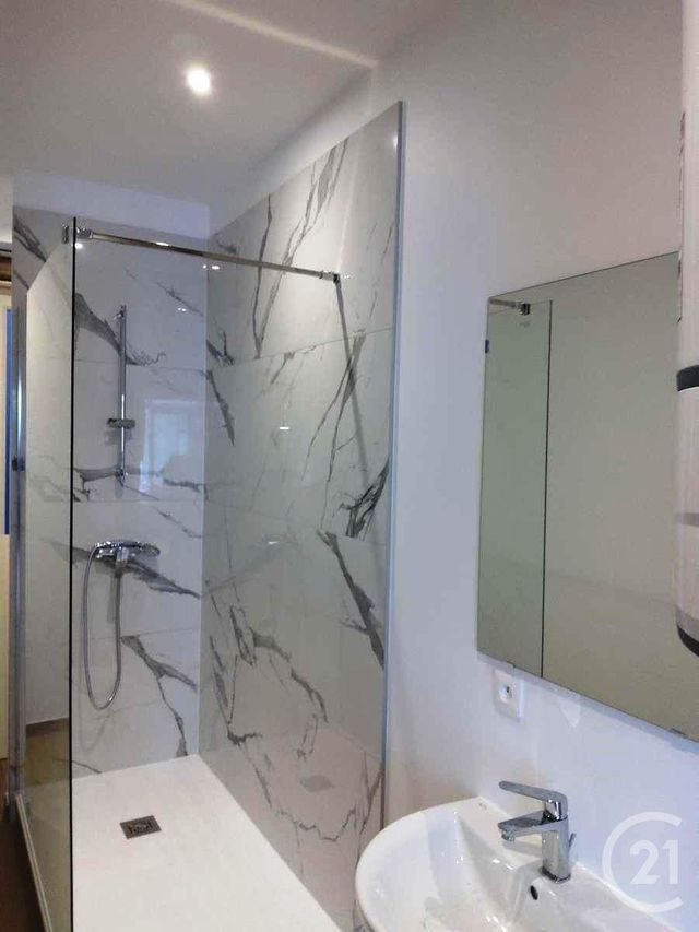 Appartement F2 à louer - 2 pièces - 41.31 m2 - VERDUN - 55 - LORRAINE - Century 21 L'Immobilière Verdunoise