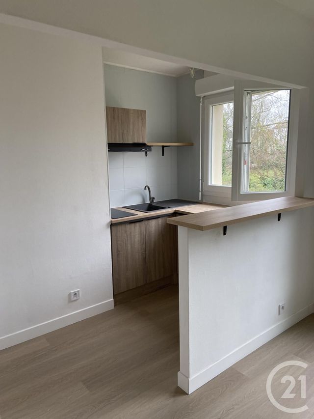 Appartement F1 à louer - 1 pièce - 34.05 m2 - VERDUN - 55 - LORRAINE - Century 21 L'Immobilière Verdunoise