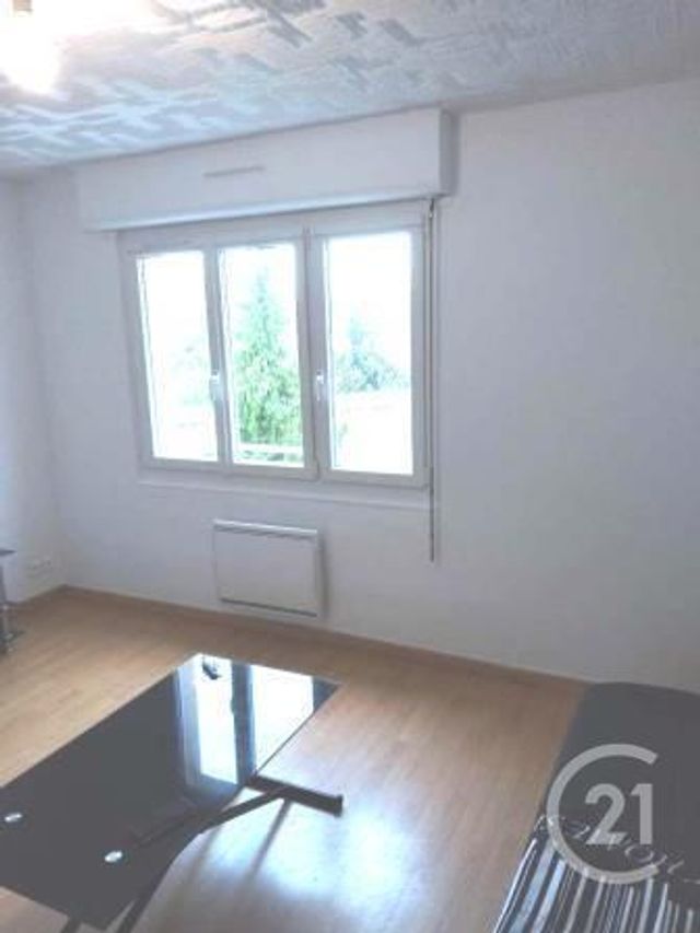Appartement Studio à louer - 1 pièce - 21.21 m2 - VERDUN - 55 - LORRAINE - Century 21 L'Immobilière Verdunoise