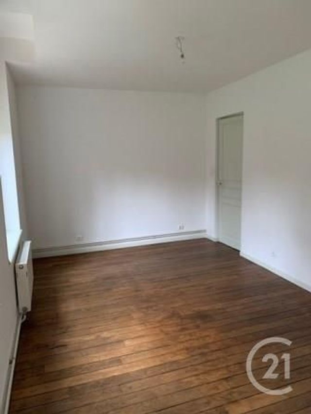 Appartement F2 à louer - 2 pièces - 49.0 m2 - VERDUN - 55 - LORRAINE - Century 21 L'Immobilière Verdunoise