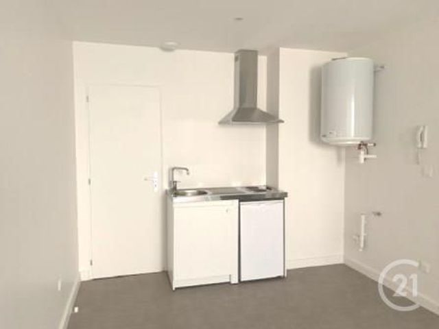 Appartement Studio à louer - 1 pièce - 23.62 m2 - VERDUN - 55 - LORRAINE - Century 21 L'Immobilière Verdunoise