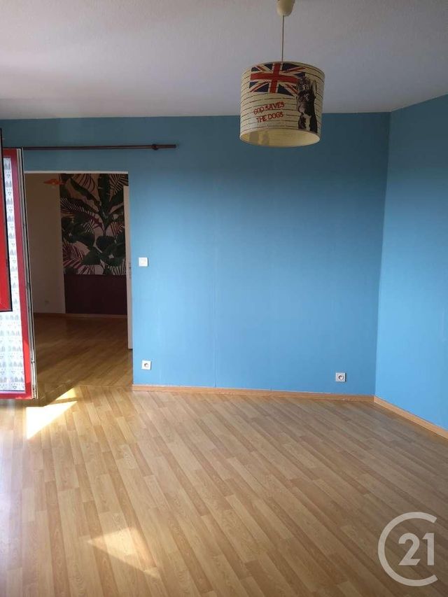 Appartement F2 à louer - 2 pièces - 36.0 m2 - VERDUN - 55 - LORRAINE - Century 21 L'Immobilière Verdunoise
