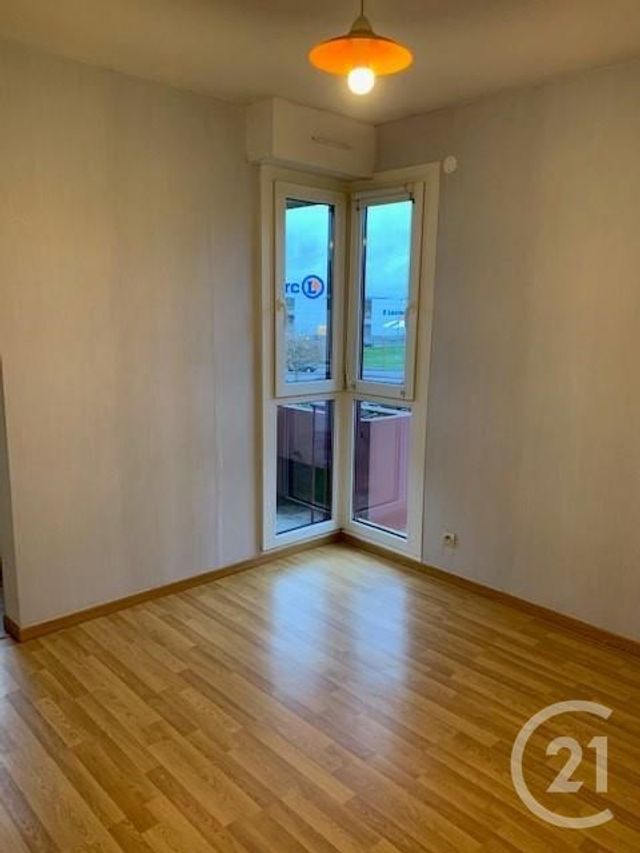 Appartement F2 à louer - 2 pièces - 36.0 m2 - VERDUN - 55 - LORRAINE - Century 21 L'Immobilière Verdunoise