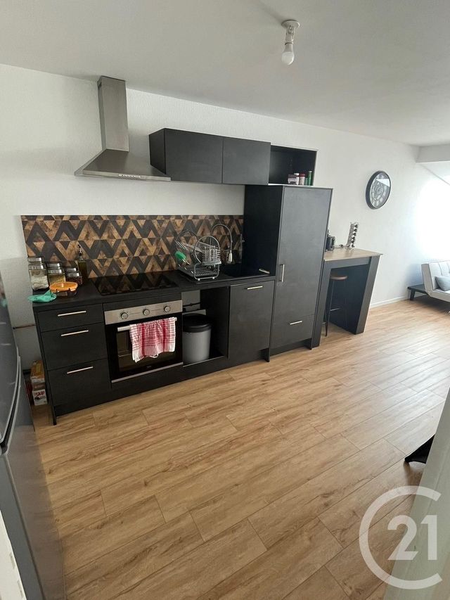 Appartement F2 bis à louer - 3 pièces - 60.48 m2 - VERDUN - 55 - LORRAINE - Century 21 L'Immobilière Verdunoise