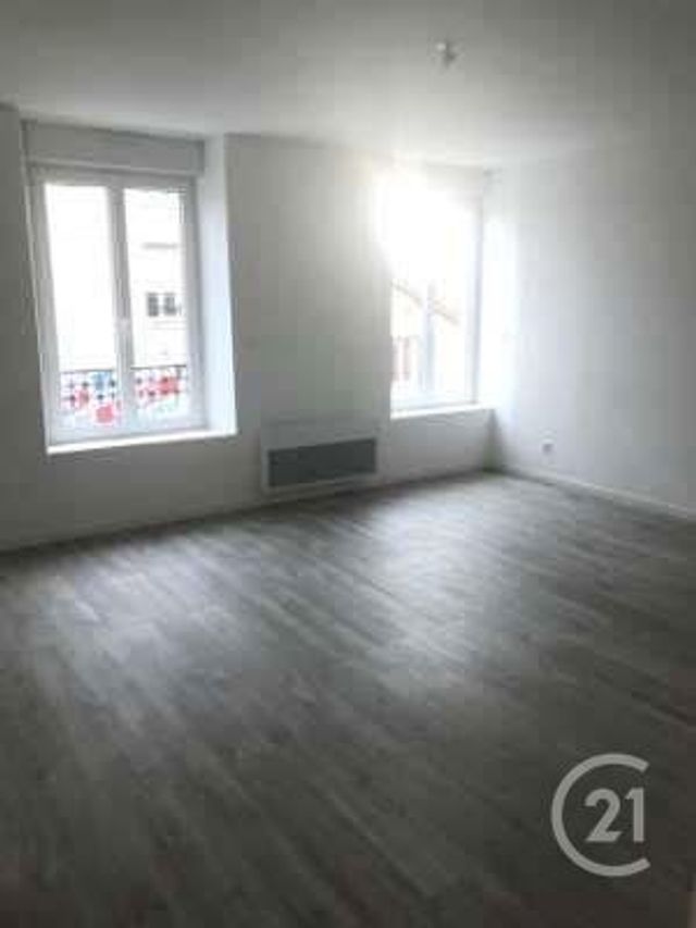 Appartement F3 à louer - 3 pièces - 71.0 m2 - VERDUN - 55 - LORRAINE - Century 21 L'Immobilière Verdunoise