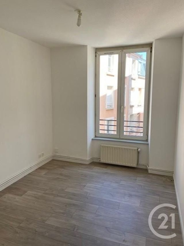Appartement F2 bis à louer - 3 pièces - 45.21 m2 - VERDUN - 55 - LORRAINE - Century 21 L'Immobilière Verdunoise