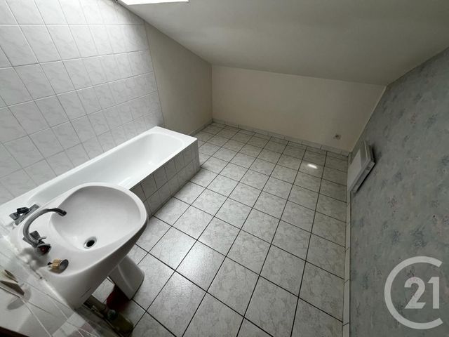 Appartement F2 à vendre - 2 pièces - 56.0 m2 - VERDUN - 55 - LORRAINE - Century 21 L'Immobilière Verdunoise