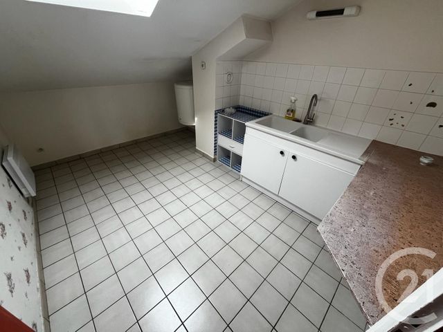 Appartement F2 à vendre - 2 pièces - 56.0 m2 - VERDUN - 55 - LORRAINE - Century 21 L'Immobilière Verdunoise