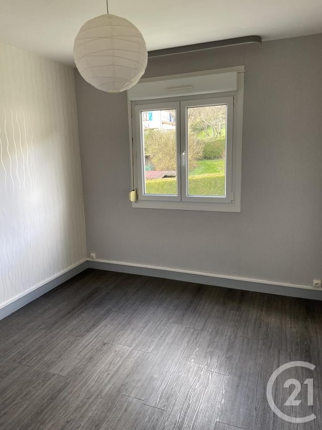Appartement F4 à louer - 4 pièces - 67.25 m2 - VERDUN - 55 - LORRAINE - Century 21 L'Immobilière Verdunoise