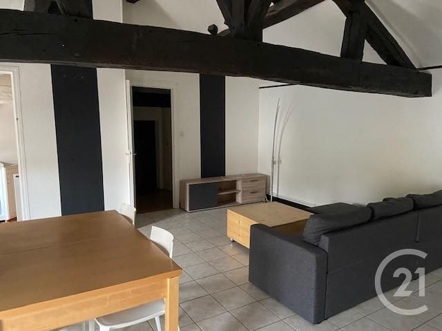 Appartement F2 à louer - 2 pièces - 45.0 m2 - VERDUN - 55 - LORRAINE - Century 21 L'Immobilière Verdunoise