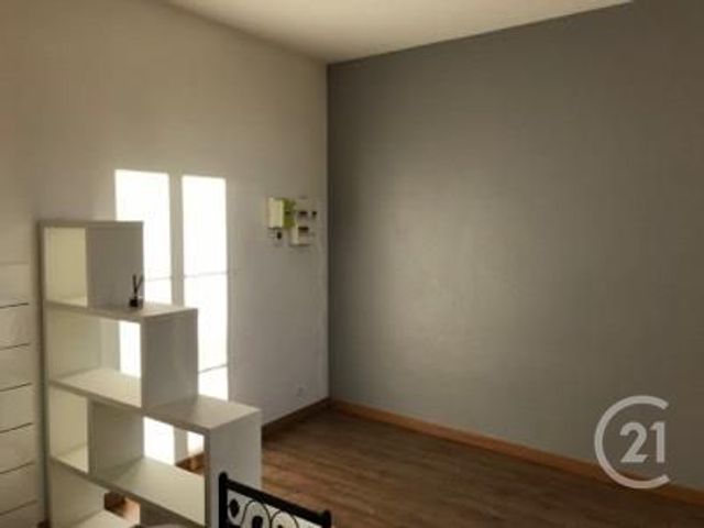 Appartement Studio à louer - 1 pièce - 22.28 m2 - VERDUN - 55 - LORRAINE - Century 21 L'Immobilière Verdunoise