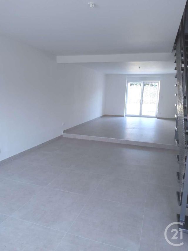 maison à louer - 5 pièces - 147.56 m2 - DIEUE SUR MEUSE - 55 - LORRAINE - Century 21 L'Immobilière Verdunoise