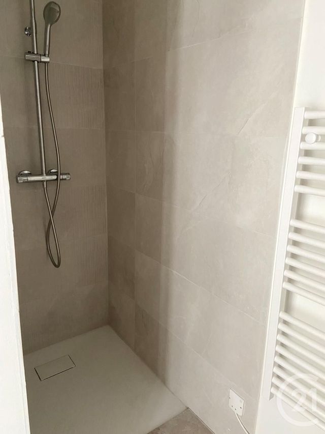 Appartement F2 à louer - 2 pièces - 30.73 m2 - VERDUN - 55 - LORRAINE - Century 21 L'Immobilière Verdunoise