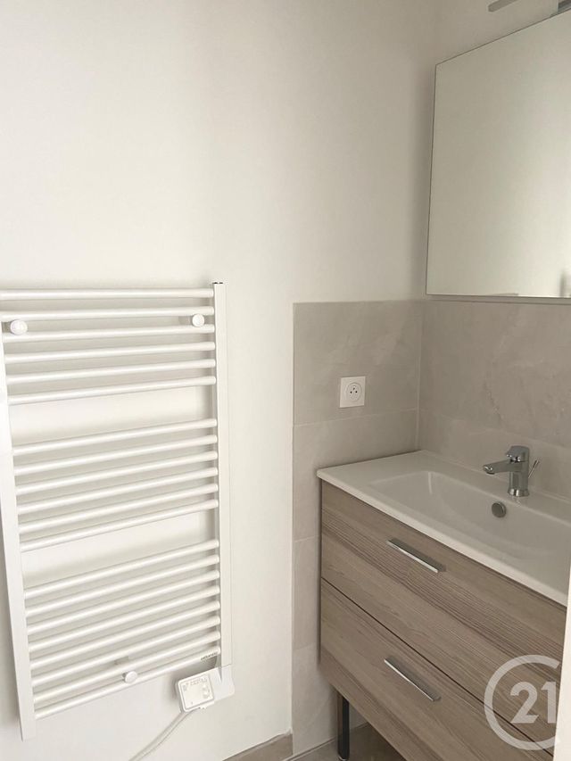 Appartement F2 à louer - 2 pièces - 30.73 m2 - VERDUN - 55 - LORRAINE - Century 21 L'Immobilière Verdunoise