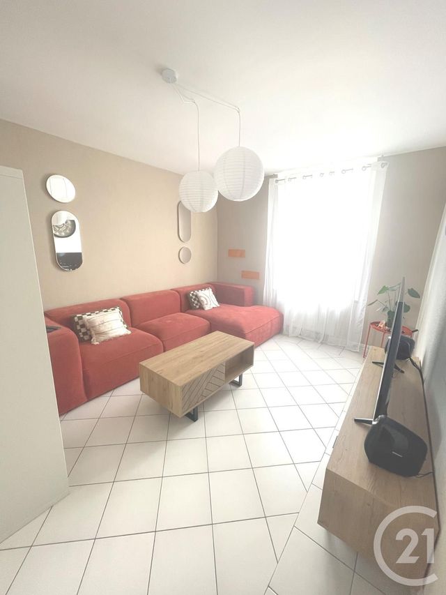 Appartement F3 à louer - 3 pièces - 59.0 m2 - VERDUN - 55 - LORRAINE - Century 21 L'Immobilière Verdunoise