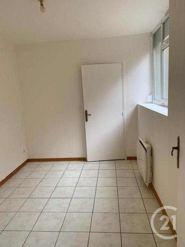 Appartement F2 à louer - 2 pièces - 24.79 m2 - ETAIN - 55 - LORRAINE - Century 21 L'Immobilière Verdunoise