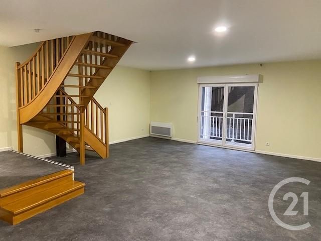 Appartement F3 à louer - 3 pièces - 78.95 m2 - VERDUN - 55 - LORRAINE - Century 21 L'Immobilière Verdunoise