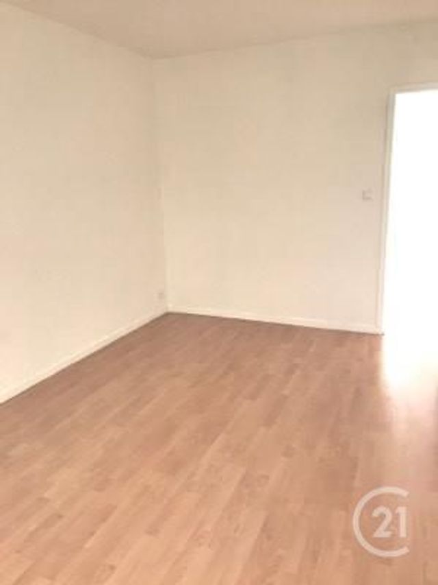 Appartement F2 à louer - 2 pièces - 53.05 m2 - VERDUN - 55 - LORRAINE - Century 21 L'Immobilière Verdunoise Appartement F2 à louer - 2 pièces - 53.05 m2 - VERDUN - 55 - LORRAINE - Century 21 L'Immobilière Verdunoise