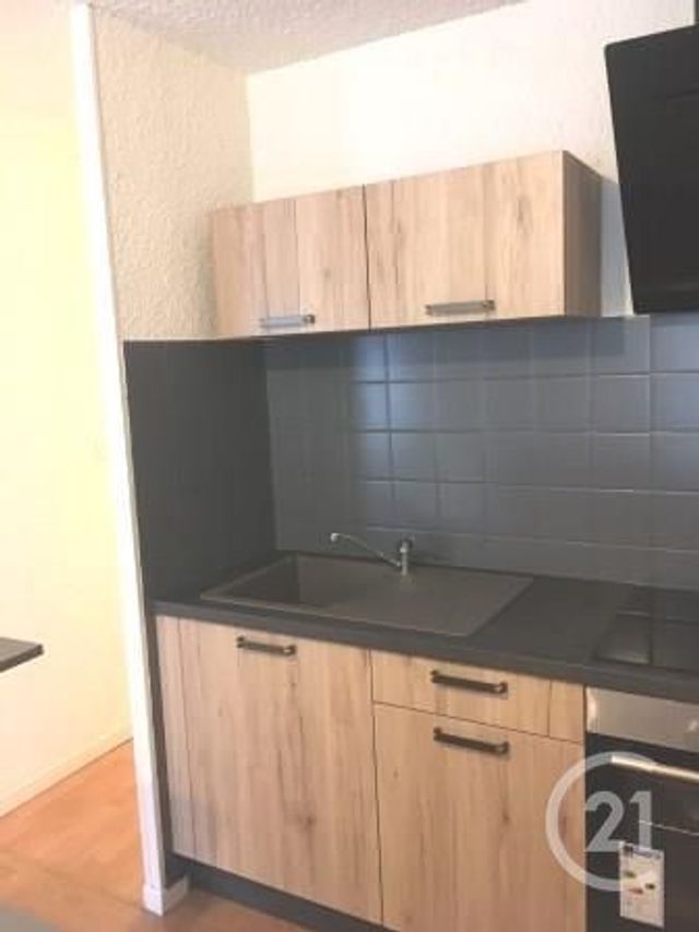 Appartement F2 à louer - 2 pièces - 53.05 m2 - VERDUN - 55 - LORRAINE - Century 21 L'Immobilière Verdunoise Appartement F2 à louer - 2 pièces - 53.05 m2 - VERDUN - 55 - LORRAINE - Century 21 L'Immobilière Verdunoise