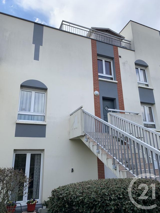 Afficher la photo en grand Appartement F5 à vendre - 4 pièces - 96.25 m2 - VERDUN - 55 - LORRAINE - Century 21 L'Immobilière Verdunoise