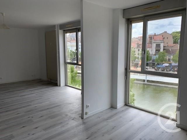 Appartement F1 à louer - 1 pièce - 39.79 m2 - VERDUN - 55 - LORRAINE - Century 21 L'Immobilière Verdunoise Appartement F1 à louer - 1 pièce - 39.79 m2 - VERDUN - 55 - LORRAINE - Century 21 L'Immobilière Verdunoise