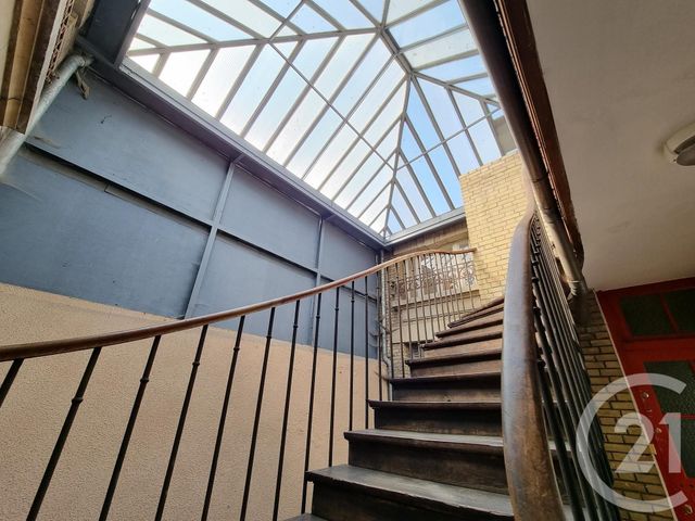 Afficher la photo en grand Appartement F1 à vendre - 1 pièce - 35.0 m2 - VERDUN - 55 - LORRAINE - Century 21 L'Immobilière Verdunoise