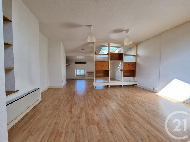 Afficher la photo en grand Appartement F1 à vendre - 1 pièce - 35.0 m2 - VERDUN - 55 - LORRAINE - Century 21 L'Immobilière Verdunoise