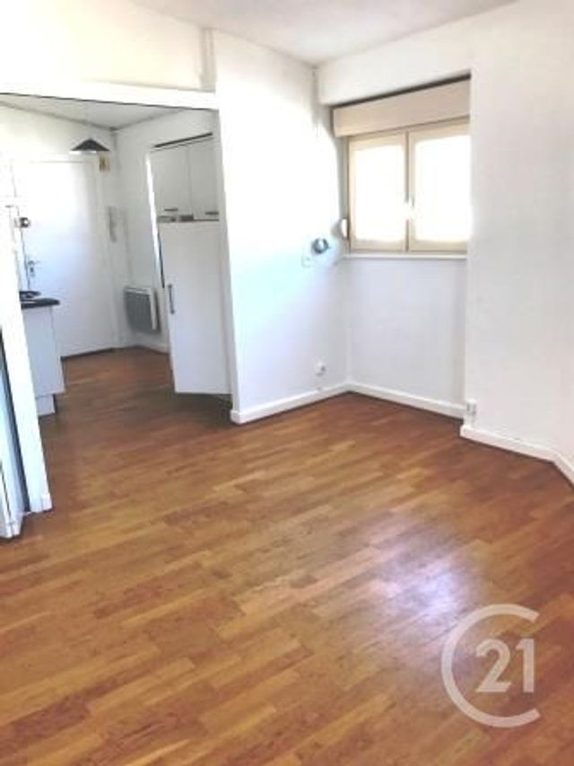 Afficher la photo en grand Studio à louer - 1 pièce - 25.35 m2 - VERDUN - 55 - LORRAINE - Century 21 L'Immobilière Verdunoise