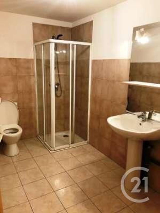 Afficher la photo en grand Appartement F3 à louer - 3 pièces - 59.0 m2 - VERDUN - 55 - LORRAINE - Century 21 L'Immobilière Verdunoise