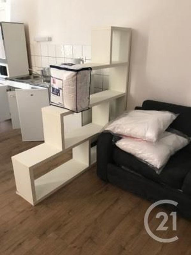 Afficher la photo en grand Studio à louer - 1 pièce - 22.28 m2 - VERDUN - 55 - LORRAINE - Century 21 L'Immobilière Verdunoise