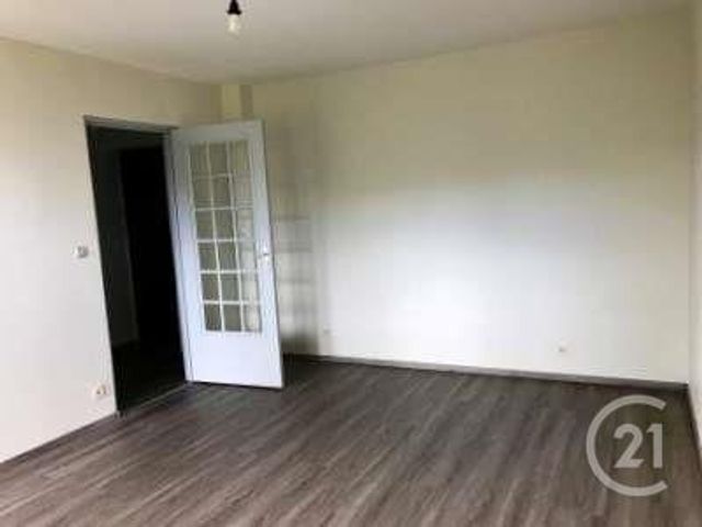 Appartement F2 à louer - 2 pièces - 37.6 m2 - VERDUN - 55 - LORRAINE - Century 21 L'Immobilière Verdunoise